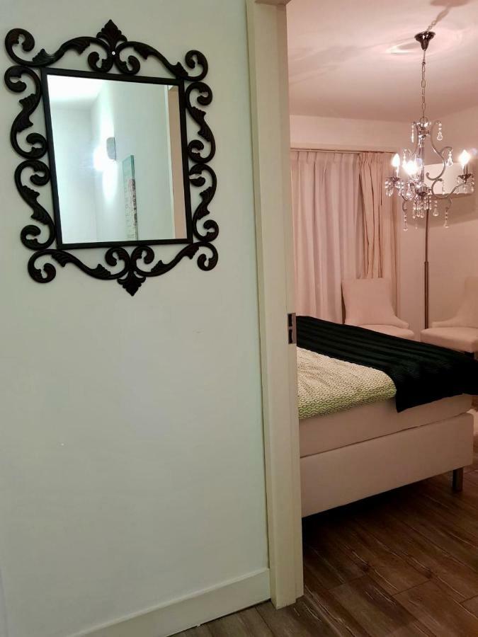 Beijerse Inn Nieuw-Beijerland Екстериор снимка